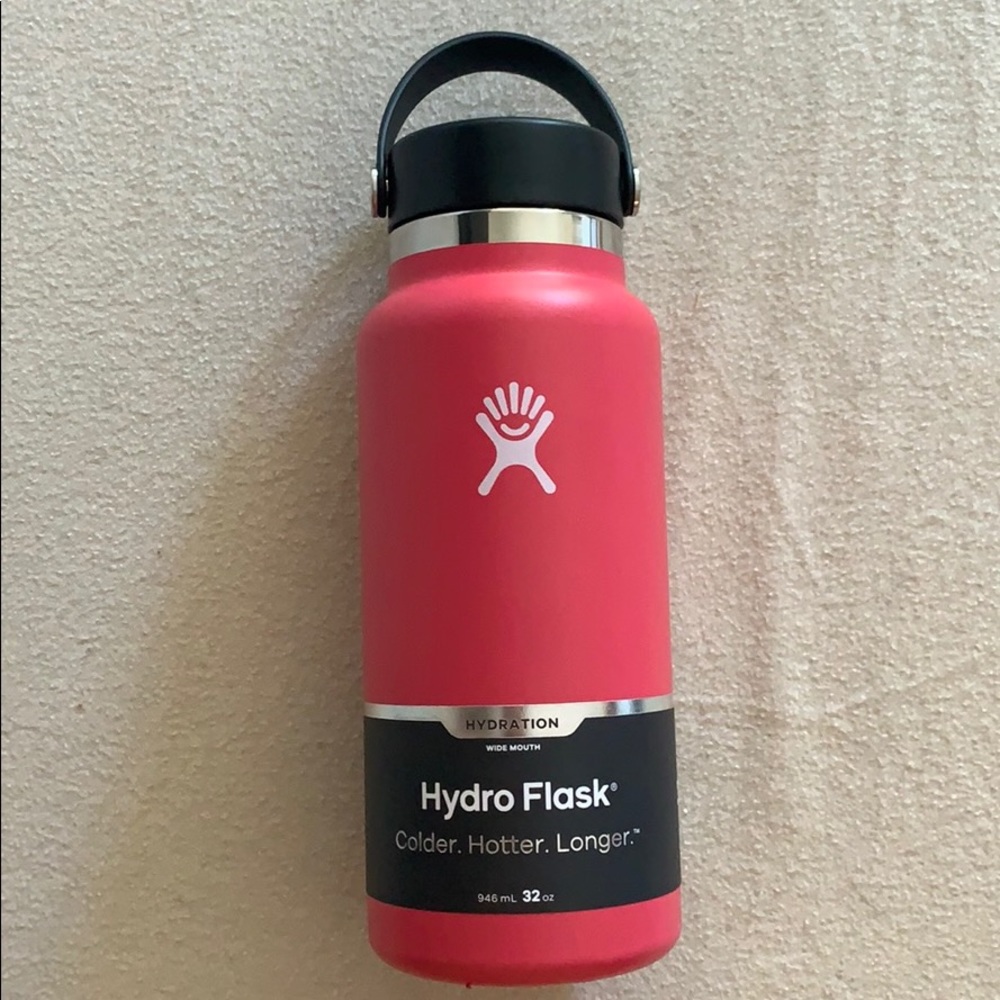 NEW UNUSED 32 oz. Watermelon Hydro Flask
